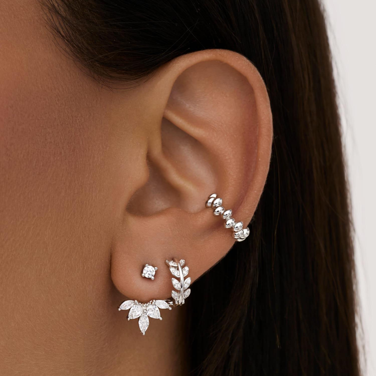 Серьги серебро 925 серебряные пусеты с камнями ювелирные Серьги серебро 925 серебряные пусеты с камнями ювелирные