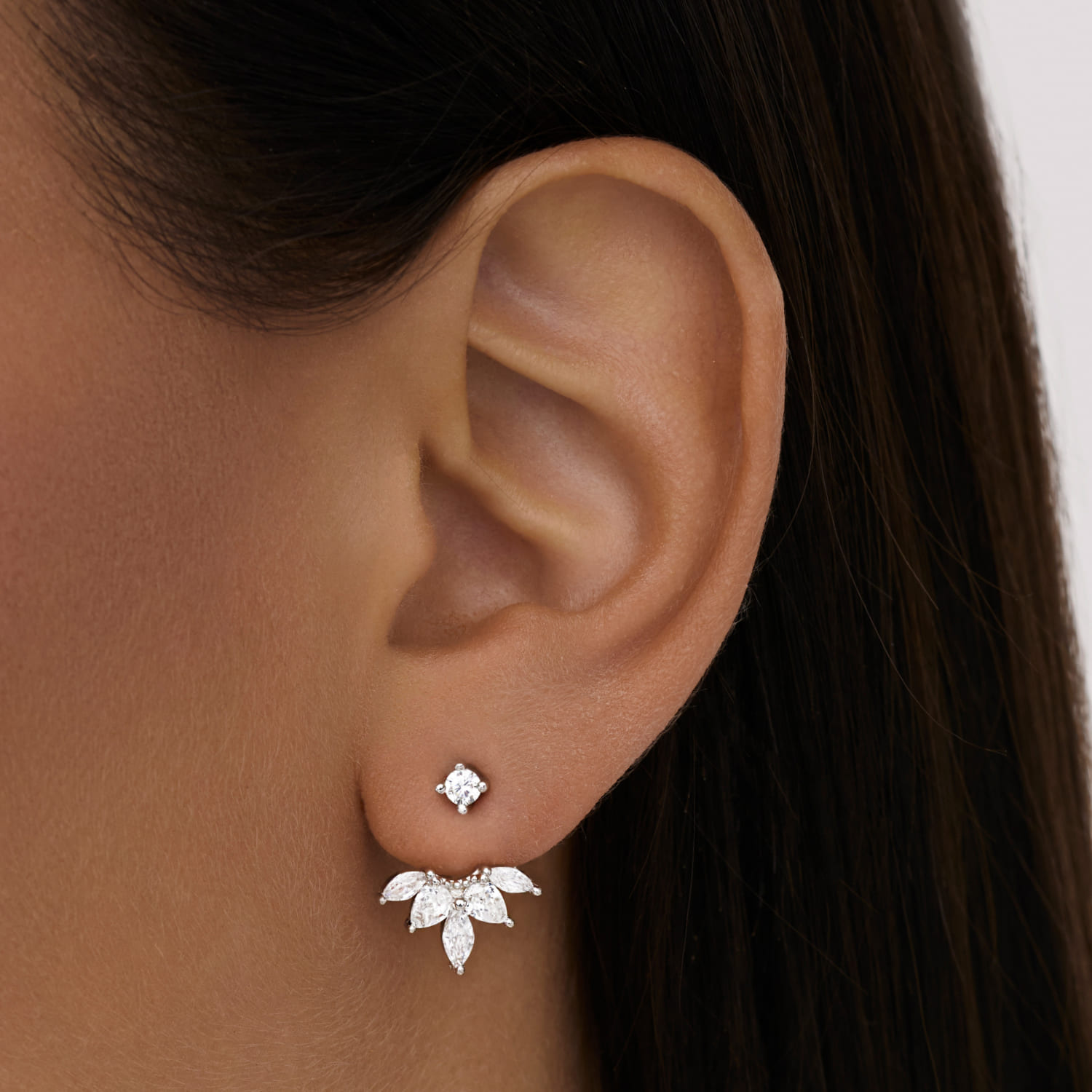 Серьги серебро 925 серебряные пусеты с камнями ювелирные Серьги серебро 925 серебряные пусеты с камнями ювелирные